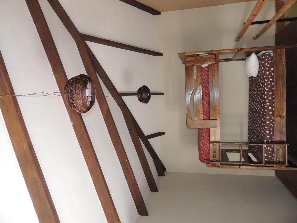Hostal Dinosaurio Bed & Breakfast Torotoro Exterior photo